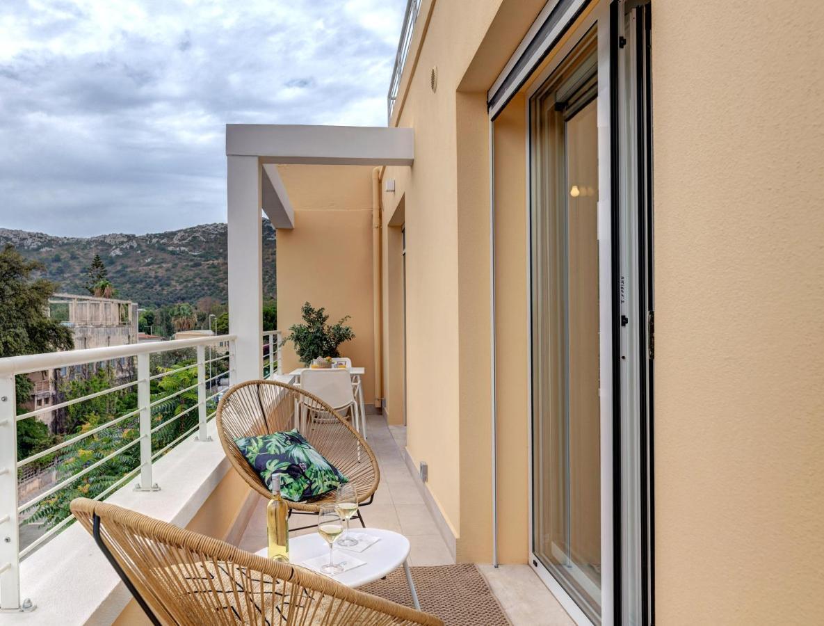 Arveskida Suite Apartment Cagliari Kültér fotó